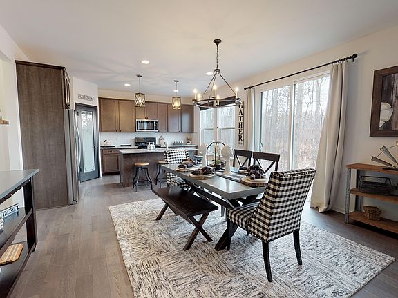 Dining Kitchen