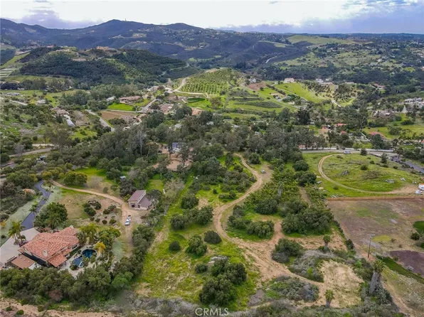 1676 Dentro De Lomas Rd, Bonsall, CA 92003