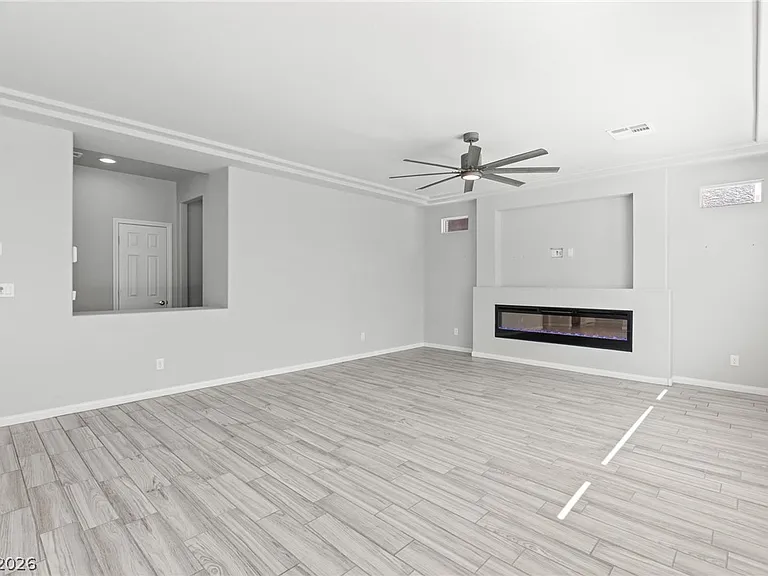10116 Cascadia Creek St — Photo 15