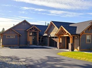 312 Mill Rd, Dover, ID 83825