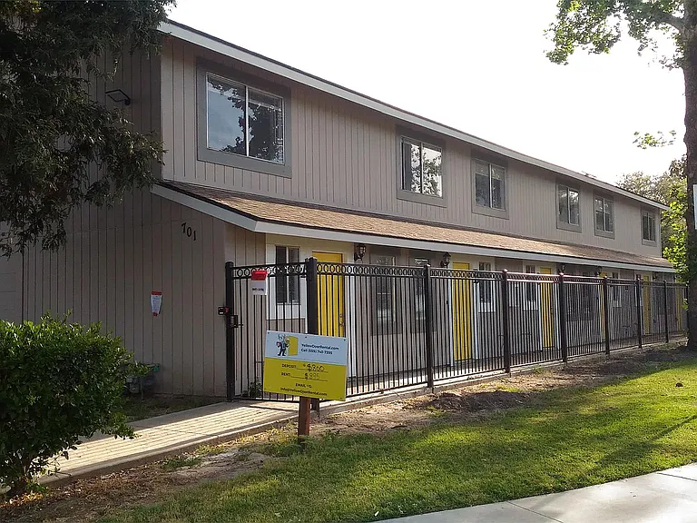 701 S Encina St #A — Photo 1