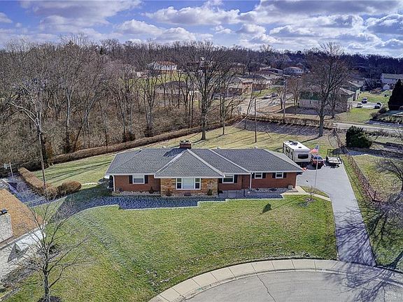 3rd image of 436 Genetta Dr