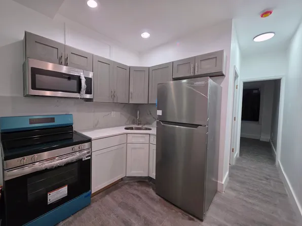 1641 W Huntingdon St Floor 2, Philadelphia, PA 19132