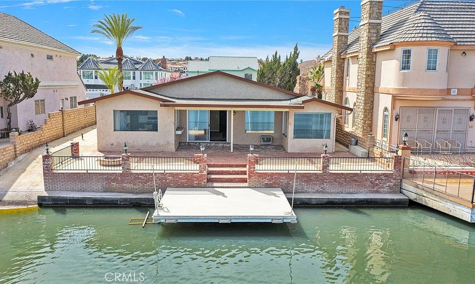1st image of 18063 Mariner Dr