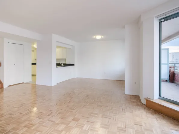 155 Washington Street image 25 of 56