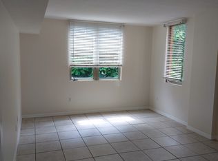 2630 SW 28th St APT 16, Miami, FL 33133