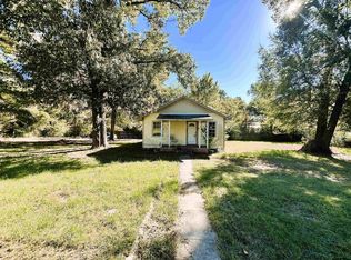 170 Wells St, Hawkins, TX 75765