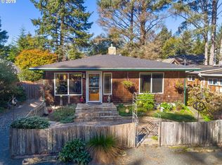 140 Hills Ln, Cannon Beach, OR