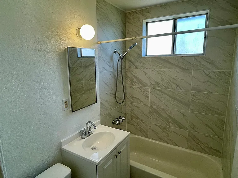 161 W 77th St #159-1/2 — Photo 5