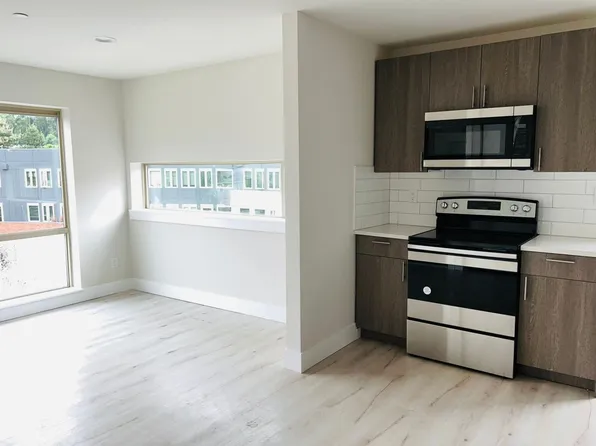 South Lane Apartments