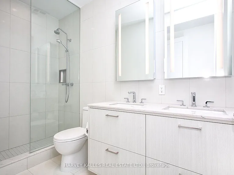 470 Front St W #3405 — Photo 26