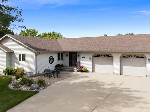 47894 Drew St, Harrisburg, SD 57032