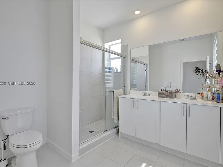 24280 SW 128th Ave — Photo 16