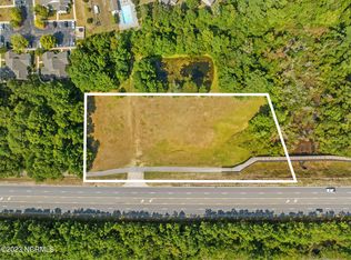 4610 Bridges St, Morehead City, NC 28557