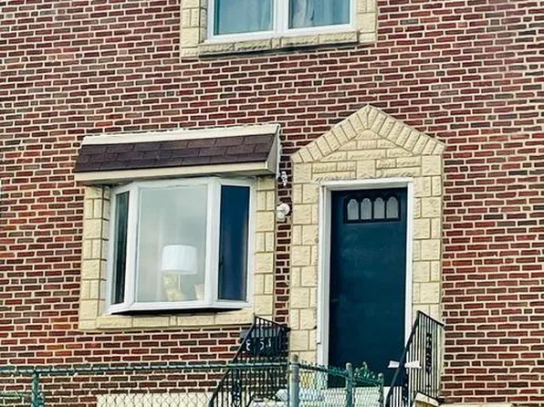 8154 Leon St, Philadelphia, PA 19136