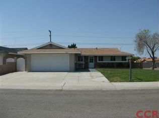 1641 N Oxford Ave, Santa Maria, CA 93454