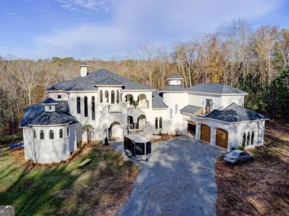 1628 Golden Creek Ct SW, Conyers, GA 30094