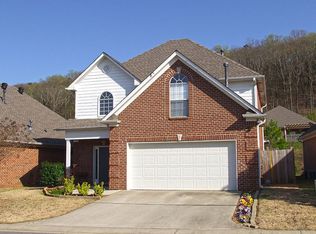 945 Castlemaine Ct, Birmingham, AL 35226