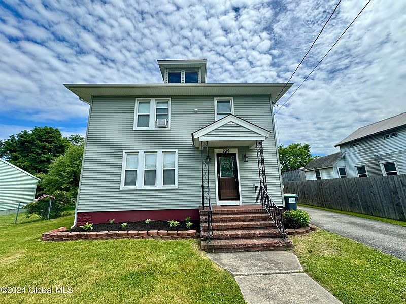 2nd image of 239 Main Street