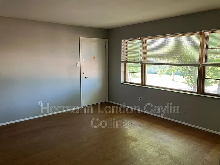 7259 Pasadena Blvd #B — Photo 11