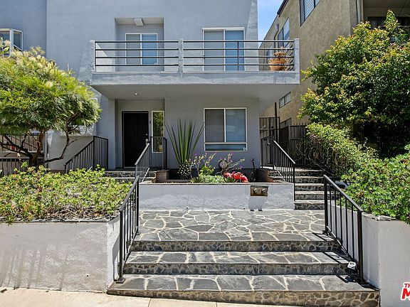 3rd image of 1222 N Kings Rd APT 8