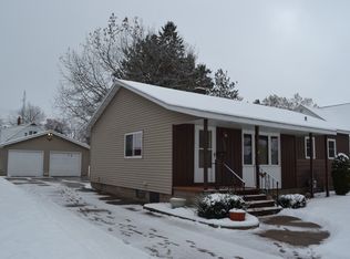 1227 S 5th Ave, Wausau, WI 54401