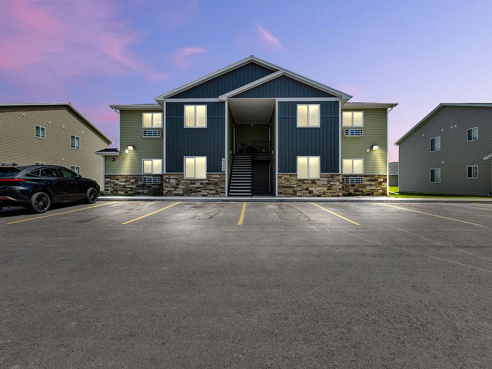 6148 N Freedom Rd #1-4