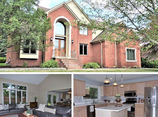 2723 Plymouth Dr, Shelby Township, MI 48316