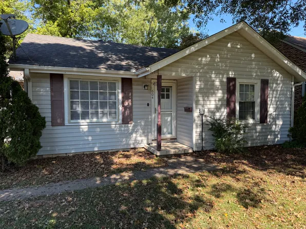 604 Highland Dr, Jackson, MO 63755