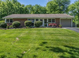 9 Aldrich Rd S, Kendall Park, NJ 08824