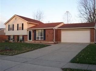 816 Southview Dr, Englewood, OH 45322