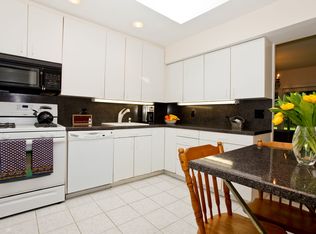 4 Daly Cross Rd, Mount Kisco, NY 10549