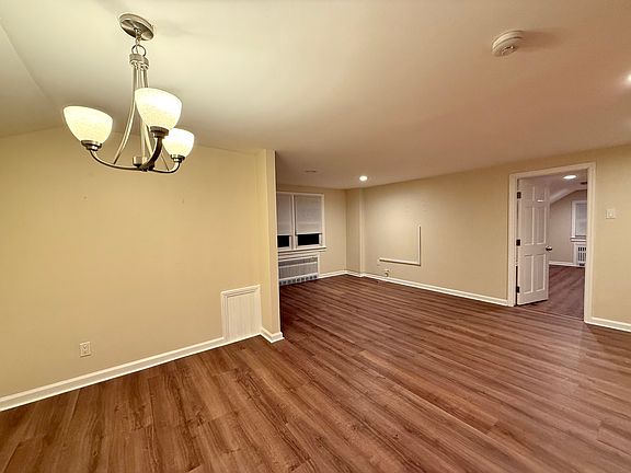 4th image of 193 Maple Ave Floor 2