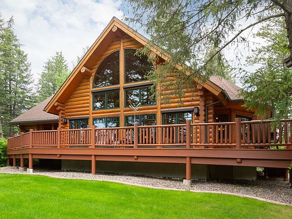 4th image of 20 Wood Ridge Dr