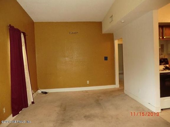 3rd image of 2654 Lantana Ave
