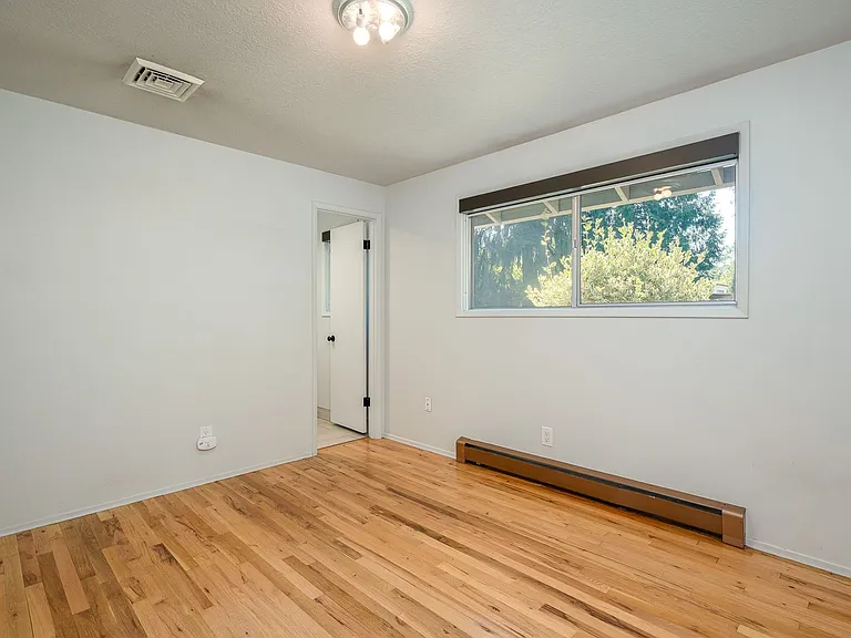 5530 Bonita Rd — Photo 12