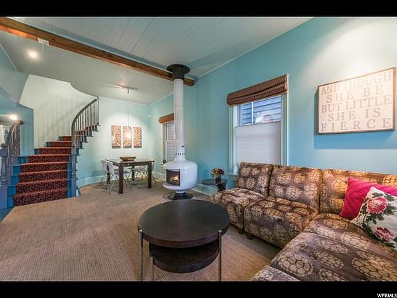 3rd image of 115 Woodside Ave