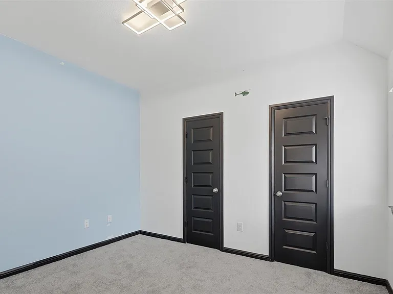 27947 Hendrix Park Dr — Photo 31