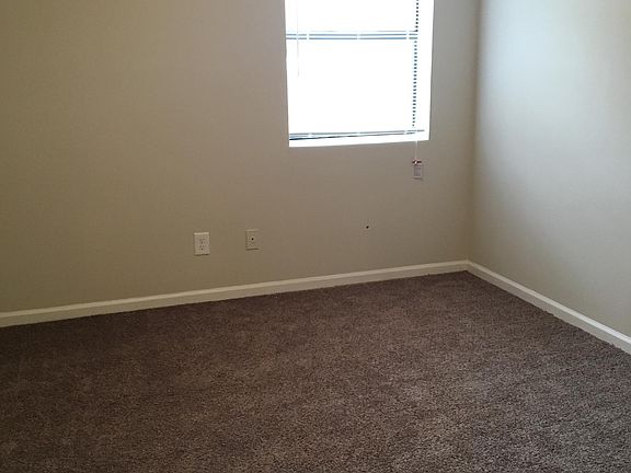 3rd image of 2897 E 5th St #6