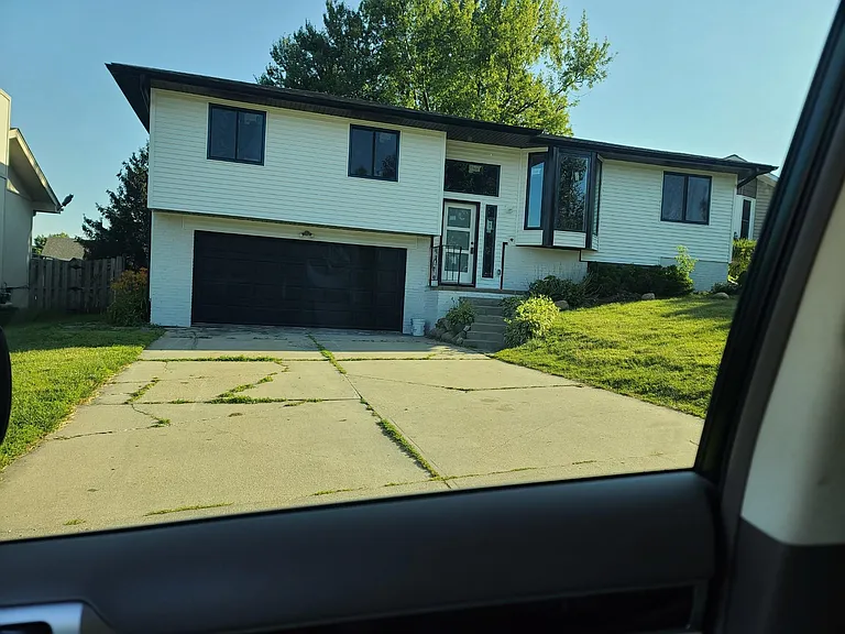 14465 Krug Cir — Photo 1