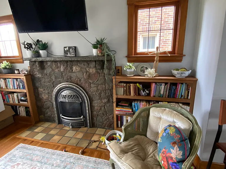1639 Glenn Ave — Photo 4