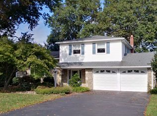 875 Furrow Ln, Huntingdon Valley, PA 19006