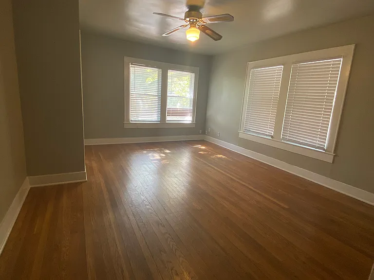 2714 Whitis Ave #A — Photo 40