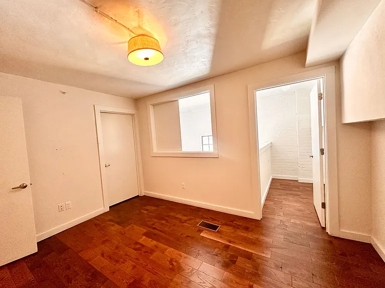 620 Opelousas Ave — Photo 4