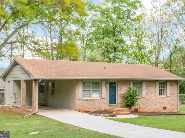15 Wynn Dr, Hampton, GA 30228