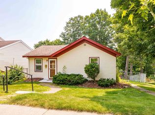 236 E Anoka St, Duluth, MN 55803