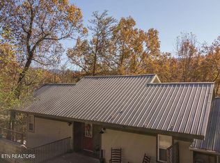 537 Johnson Ln #1, Gatlinburg, TN 37738