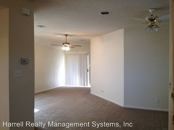 3rd image of 1509 Breezy Dr