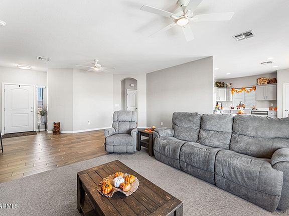 5th image of 6313 N MARIGOLD Avenue