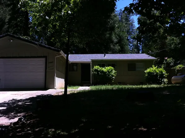 2897 Blair Rd, Pollock Pines, CA 95726